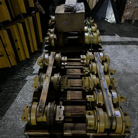 7G0421 Каток опорный однобортный